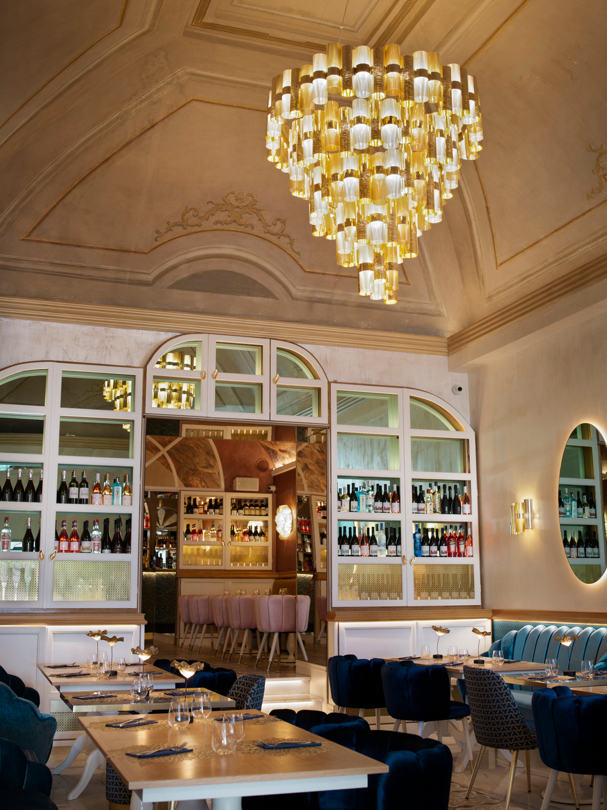 La Lollona Chandelier