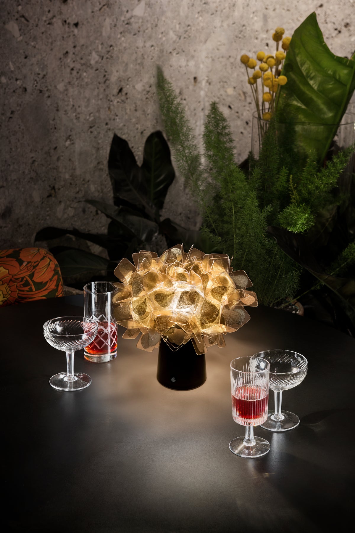 Clizia Mama Non Mama Portable Table Lamp