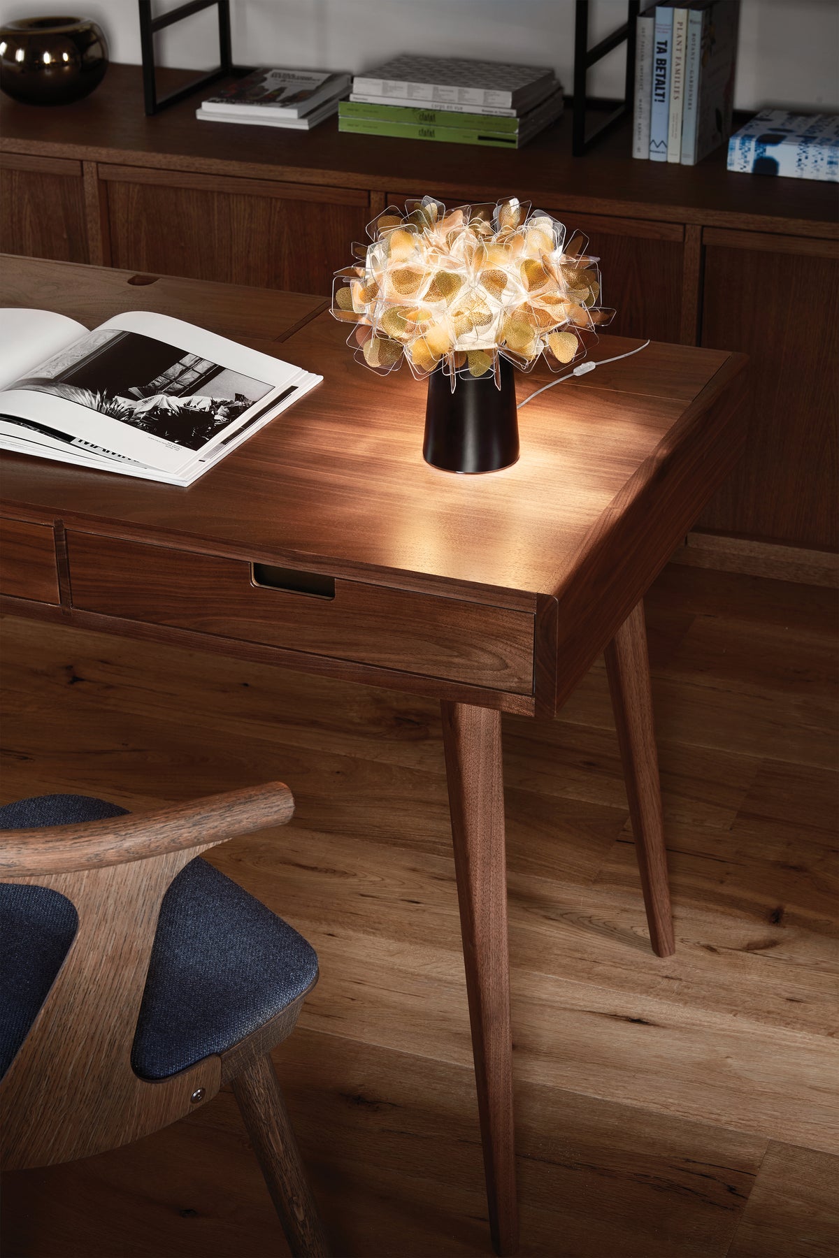Clizia Mama Non Mama Table Lamp