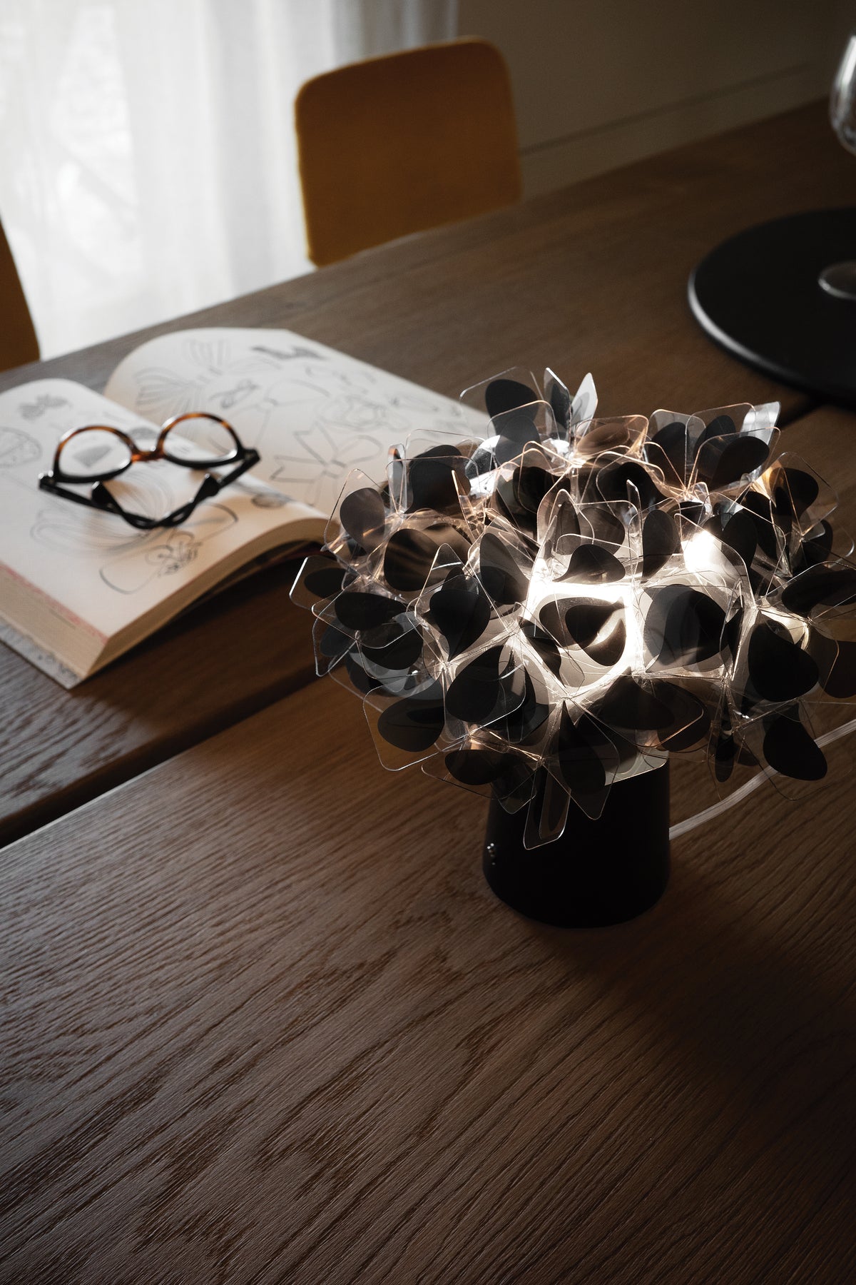 Clizia Mama Non Mama Table Lamp
