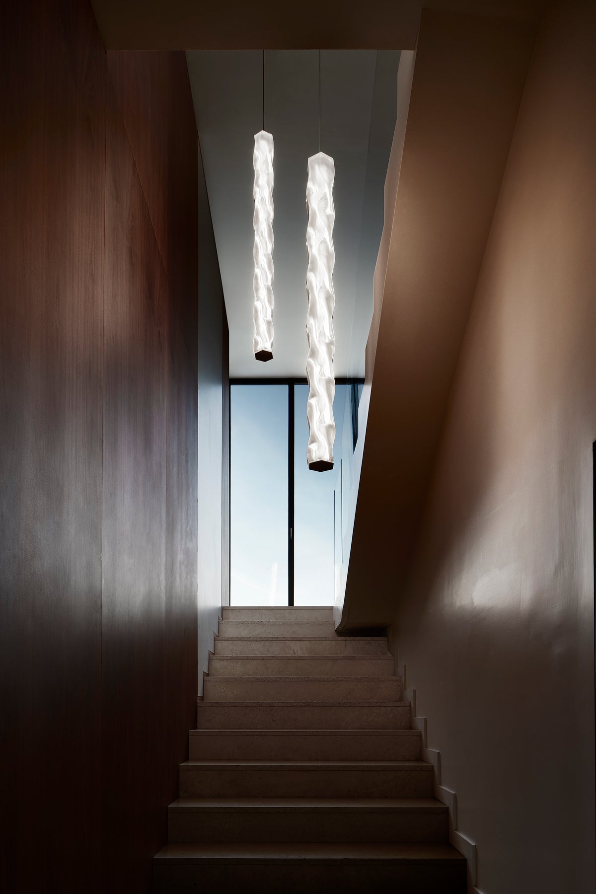 Hugo Vertical Pendant