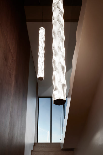 Hugo Vertical Pendant