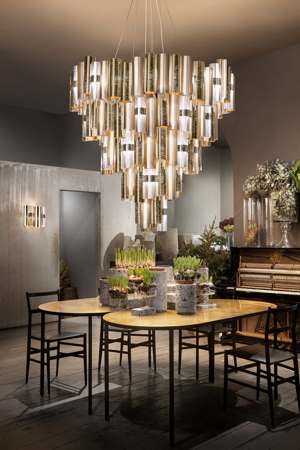 La Lollona Chandelier