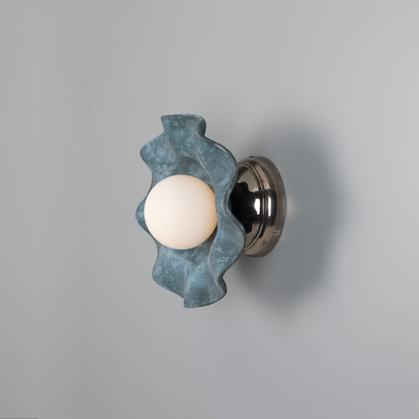 Rivale Wall Light with Wavy Ceramic Shade