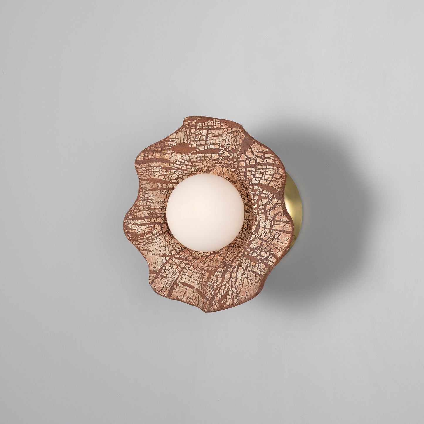 Rivale Wall Light with Wavy Ceramic Shade