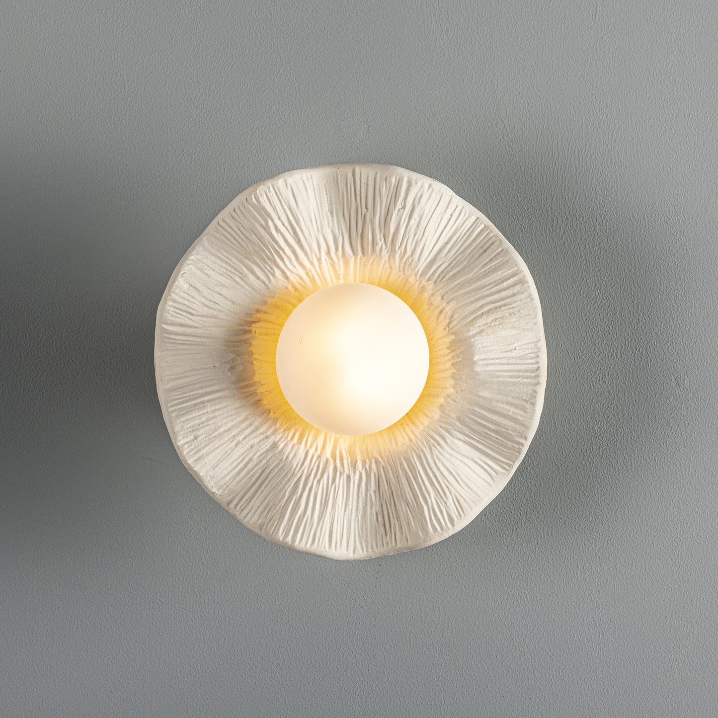 Rivale Wall Light with Wavy Ceramic Shade