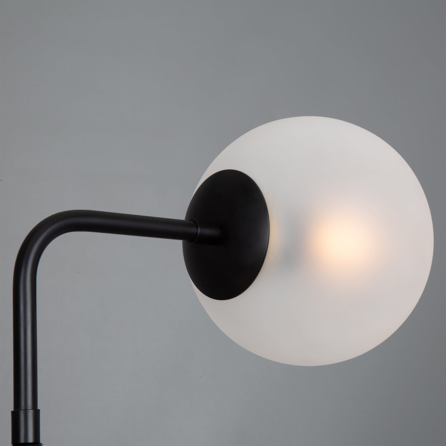 Oklahoma Glass Globe Chandelier, Eight Light