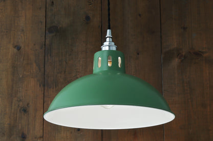 Osson Industrial Factory Pendant Light