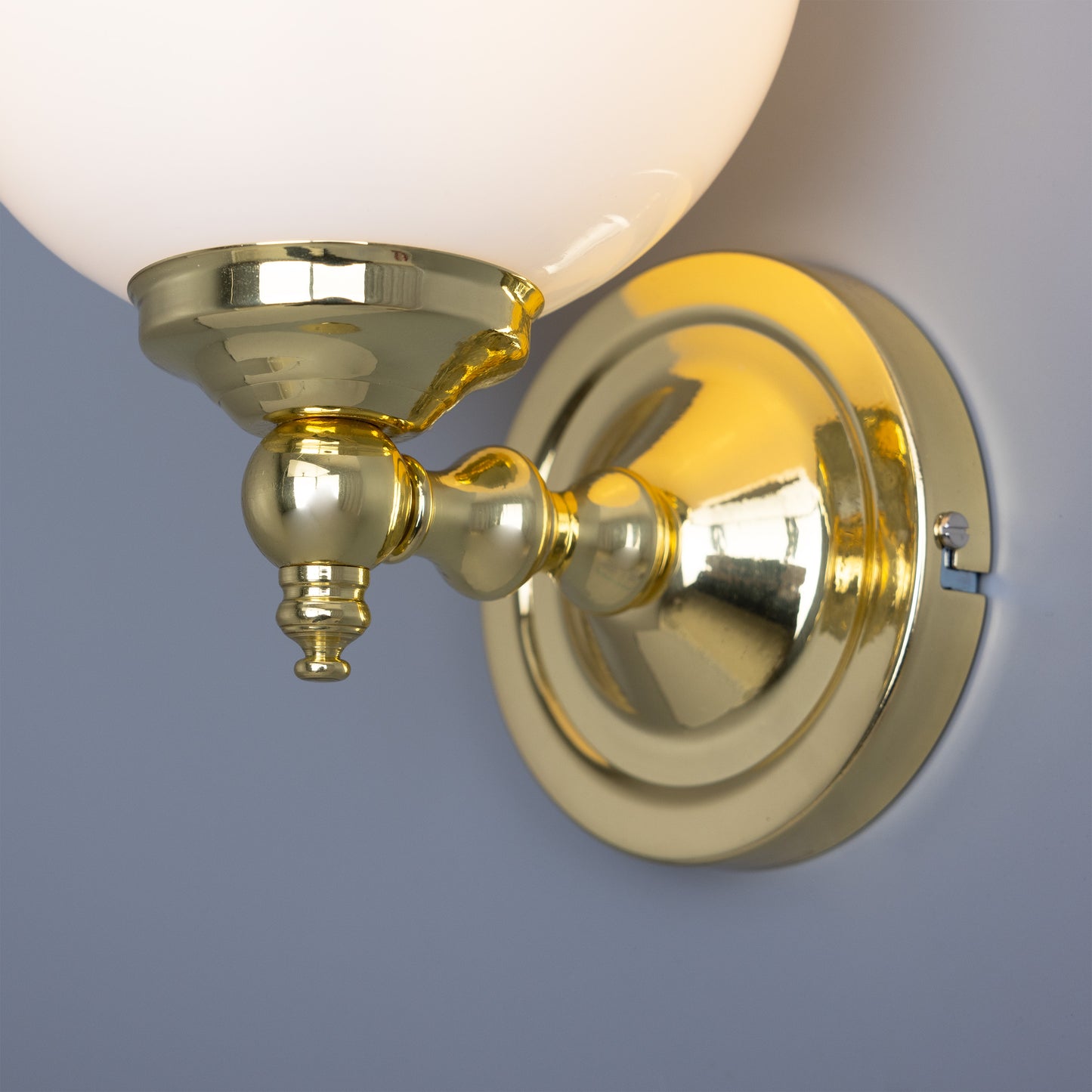 Cloghan Traditional Brass and Glass Globe Wall Light