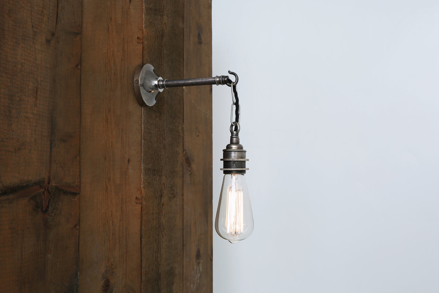 Prei Industrial Bare Bulb Wall Light