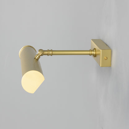 Cambridge Adjustable Reeded Brass Picture Light IP20