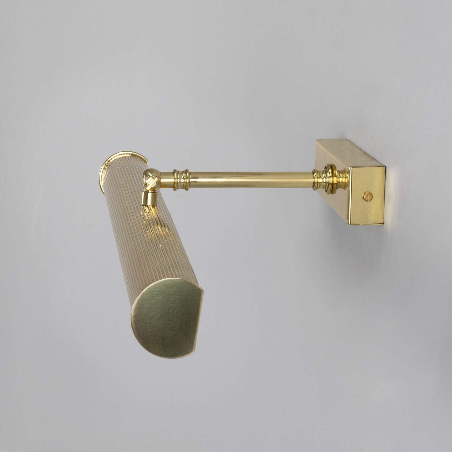 Cambridge Adjustable Reeded Brass Picture Light IP20