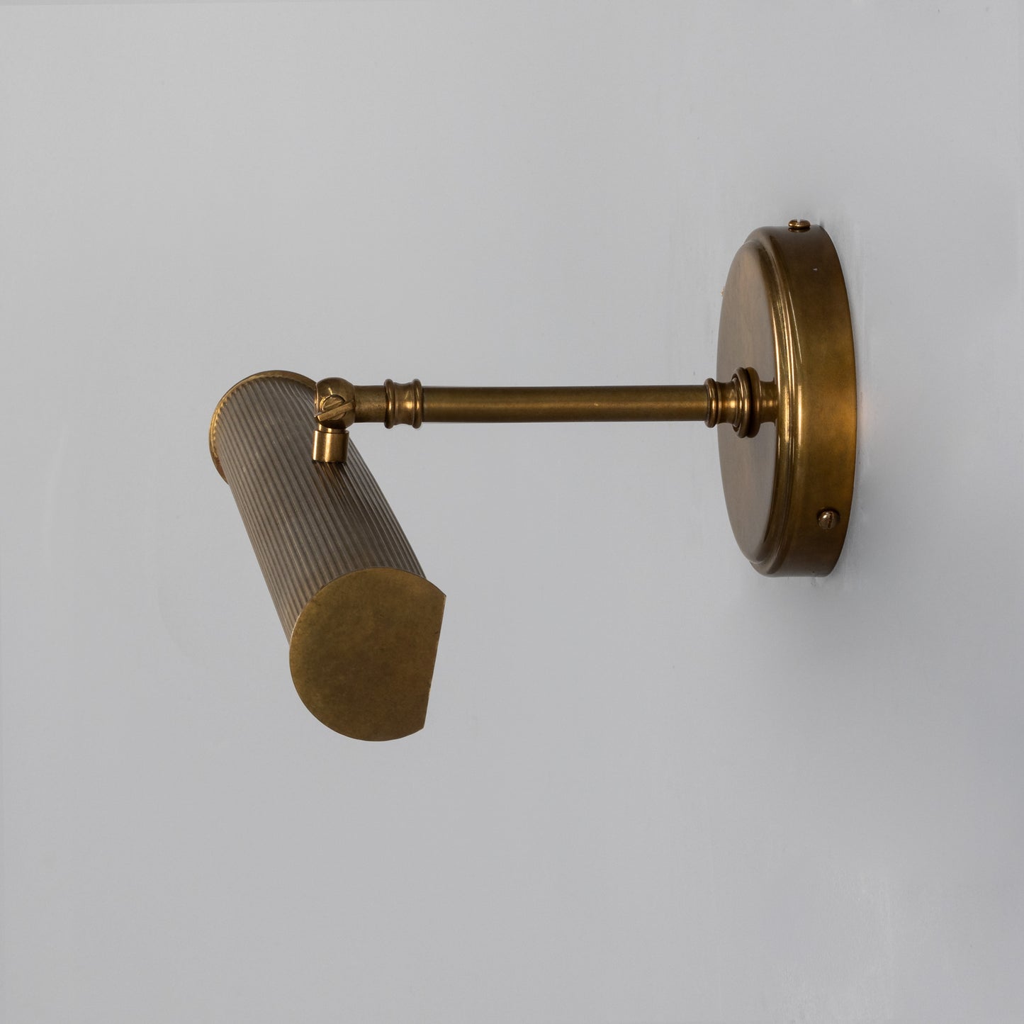 Bilbury Adjustable Reeded Brass Picture Light IP20