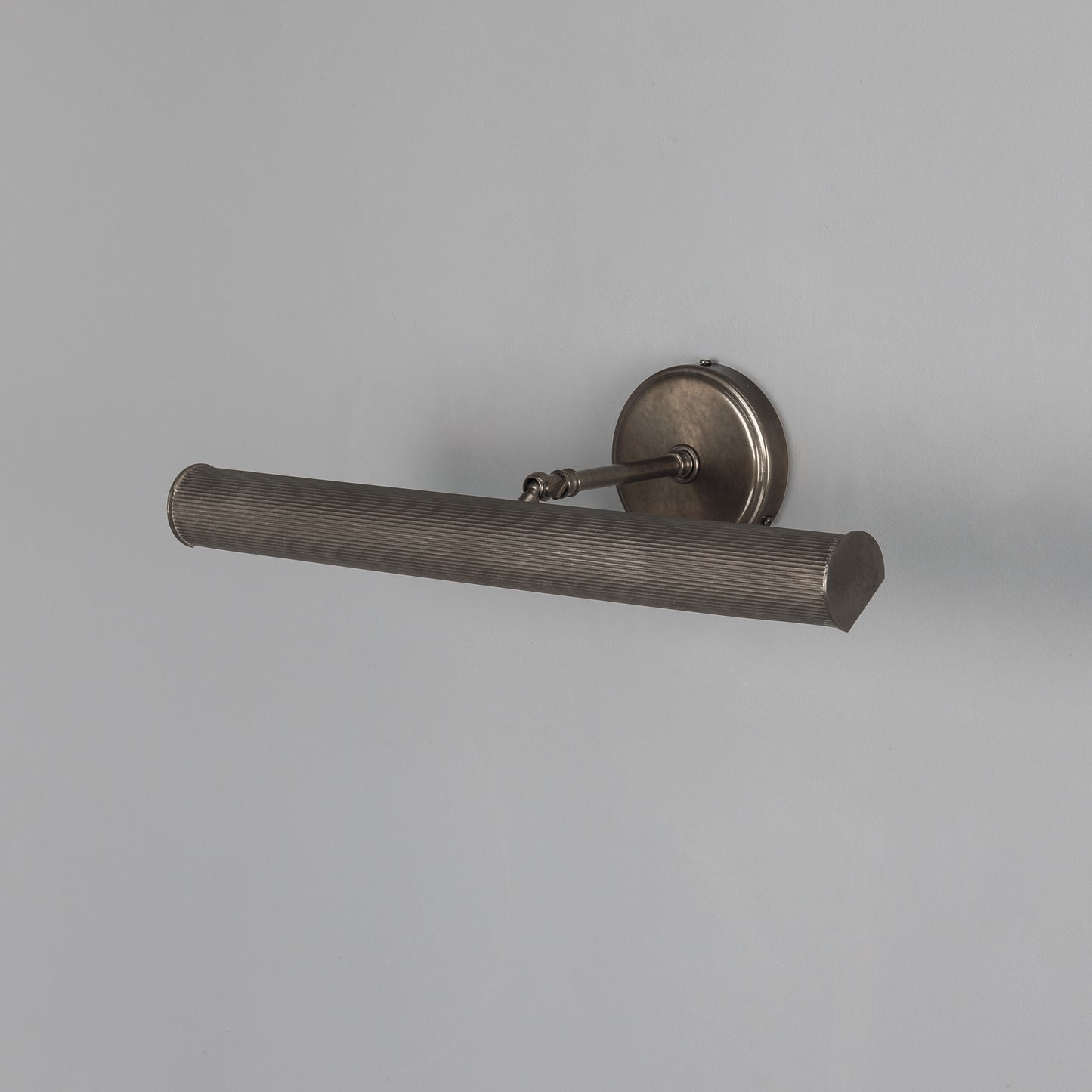 Bilbury Adjustable Reeded Brass Picture Light IP20