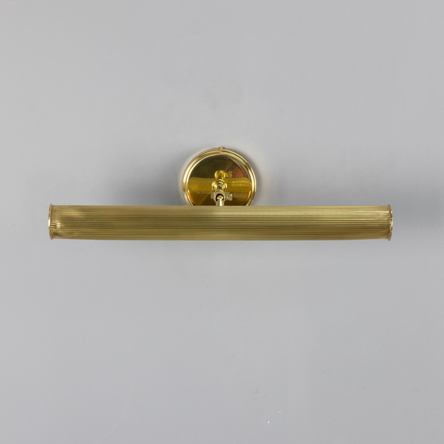 Bilbury Adjustable Reeded Brass Picture Light IP20
