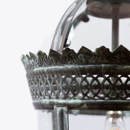 Byron Traditional Lantern