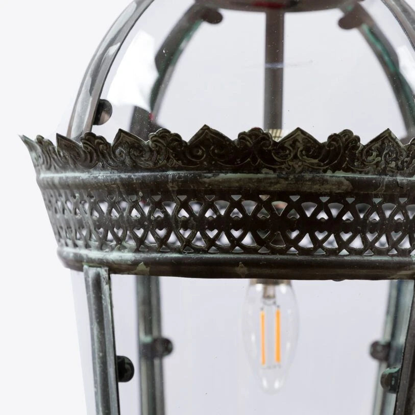 Byron Traditional Lantern