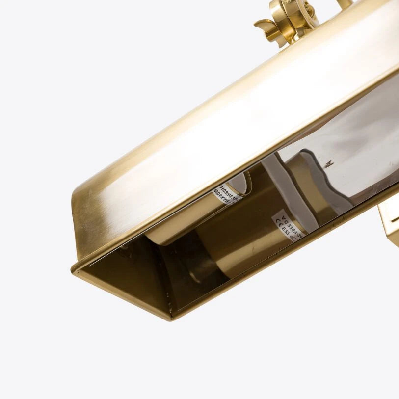 Knightsbridge Brass Picture Light