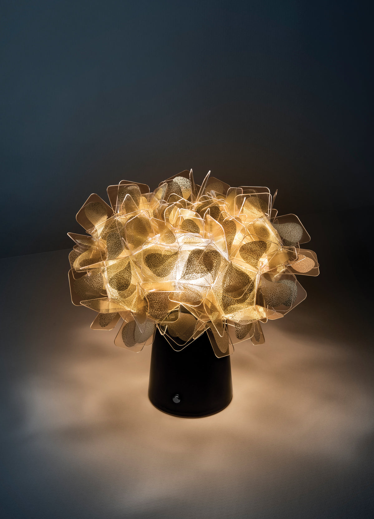 Clizia Mama Non Mama Portable Table Lamp