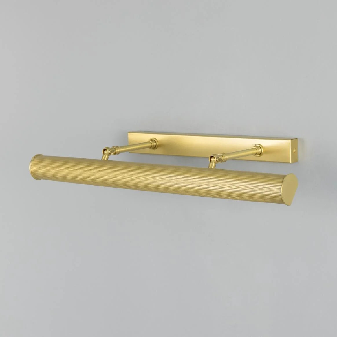 Cambridge Adjustable Reeded Brass Picture Light IP20